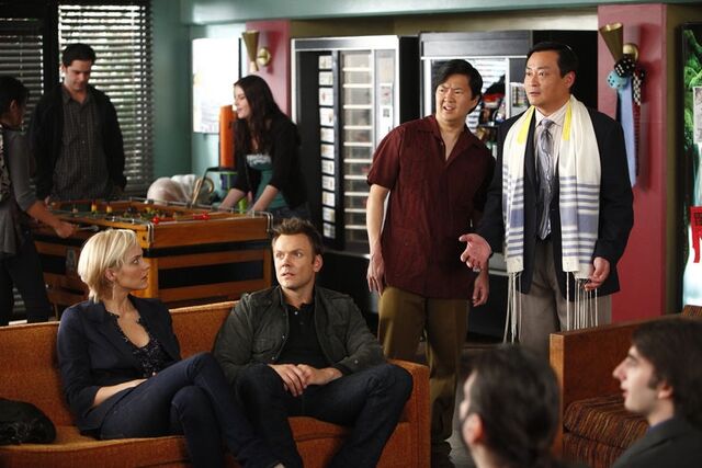 File:1x18 Promotional photo 17.jpg
