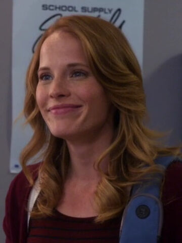 File:5x06-Carol smile.jpg