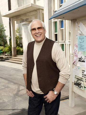 File:Chevy-chase-community-season 1.jpg