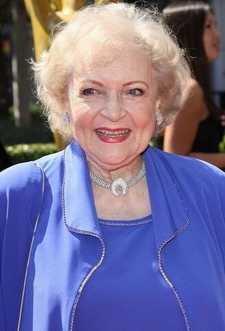File:Betty white.jpg
