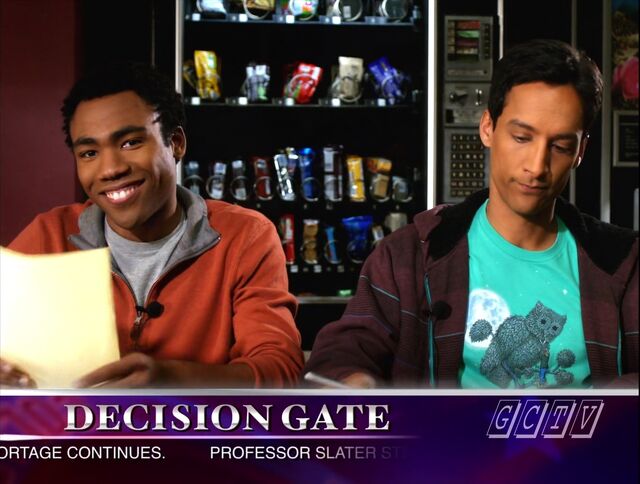File:S02E17-Troy and Abed GCTV.jpg