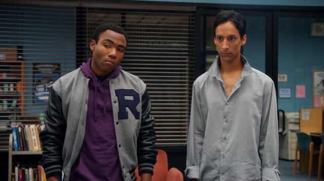 File:1x2 Troy and Abed2.jpg