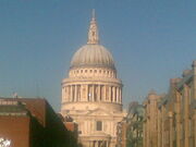 800px-StPaulsCathedral