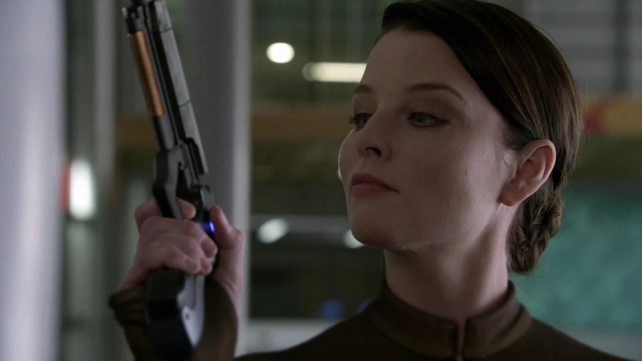 Image 1x02 kiera multitool 2.jpg Continuum Wiki FANDOM powered by
