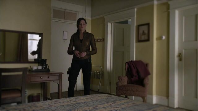 File:1x02 changed.jpg
