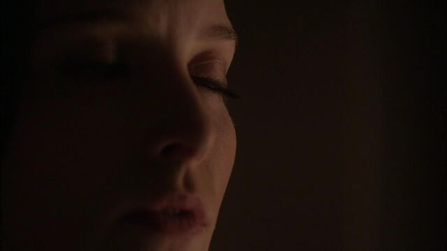 File:1x02 watching.jpg