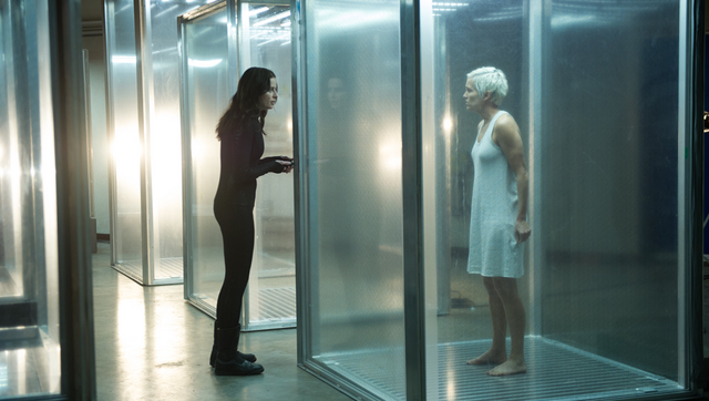 File:3x01.png