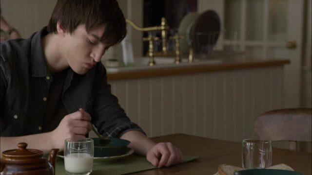 File:1x02 julian breakfast.jpg