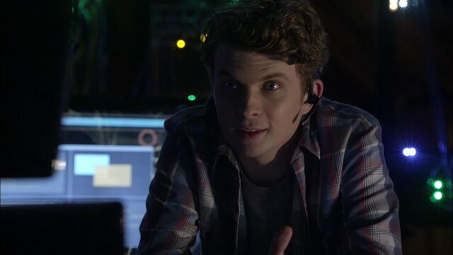 File:1x02 say something!.jpg