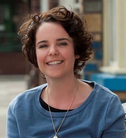 File:IzzyArmstrong2010.jpg