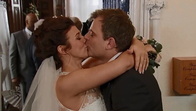 File:Episode 8647.jpg