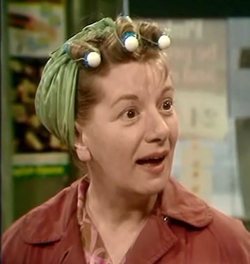 File:Hilda ogden 1971.jpg