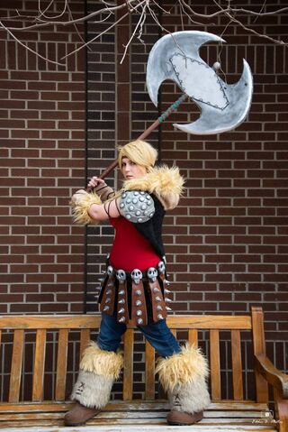 File:SuperKayce-Astrid-HowtoTrainYourDragon.jpg