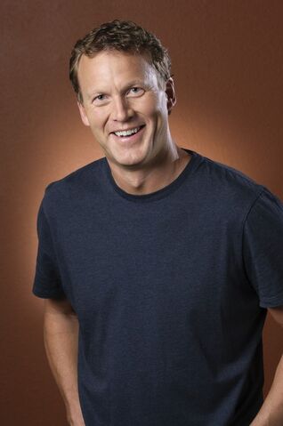 File:MikeNelson.jpg