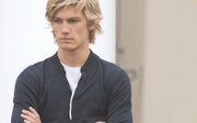 429x266AlexPettyfer11