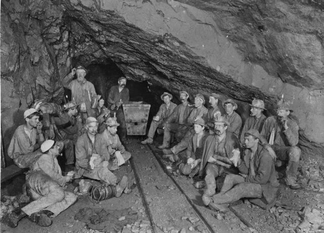 File:Miners - PC brochure Image (thumb).jpg