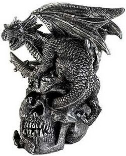 Skulldragon figurine