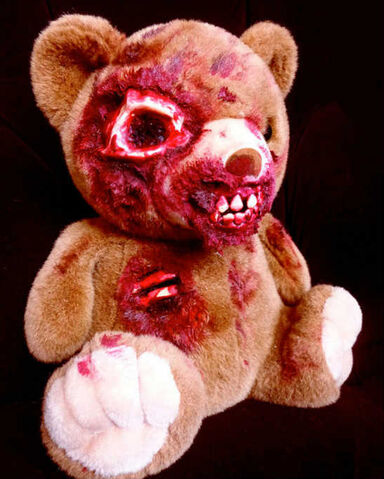 Datei:Zombie-Teddy-Bears-4.jpg