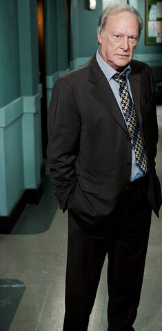 File:Gerry Standing.jpg