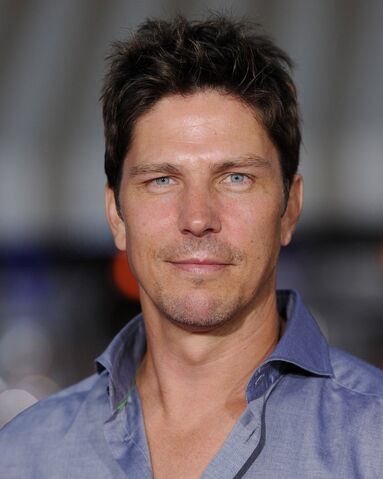 File:Michael Trucco.jpg
