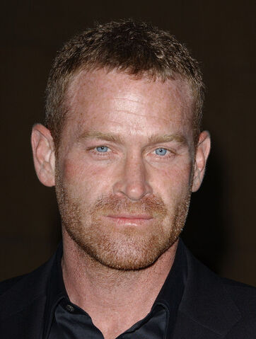 File:Max Martini.jpg