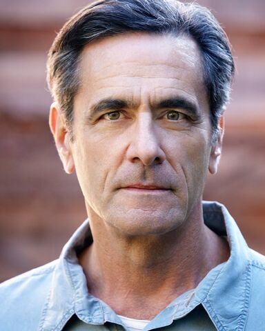 File:Robin Thomas.jpg