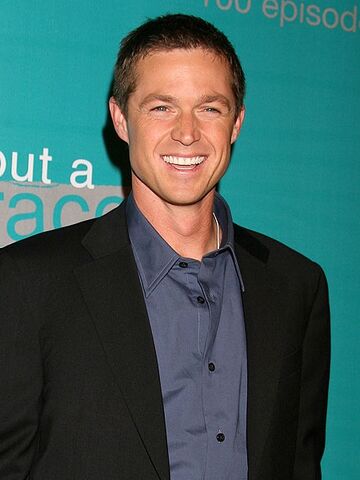 File:Eric Close.jpg