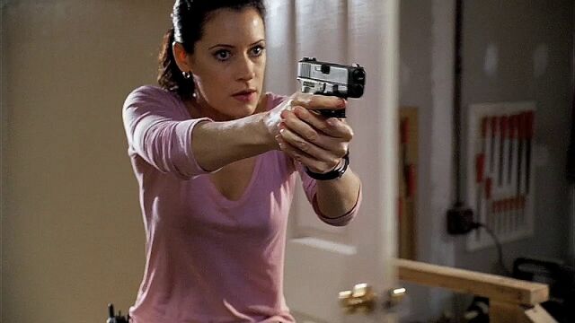 File:Prentiss With Morgan's Gun.jpg