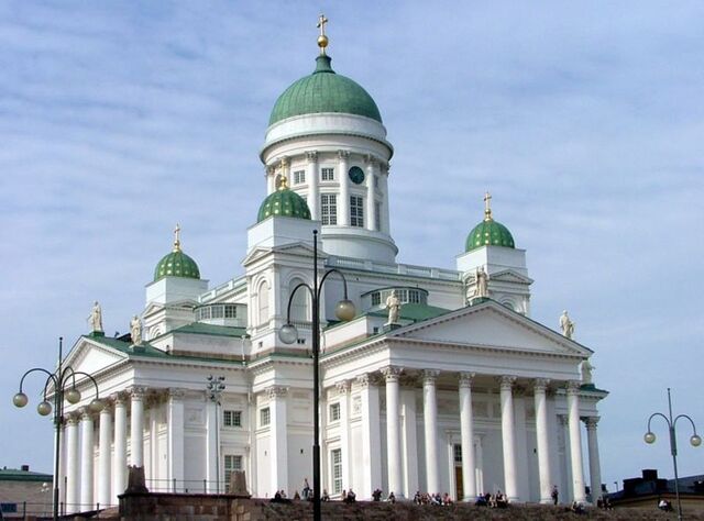 Arquivo:Helsinki Cathedral in July 2004.jpg