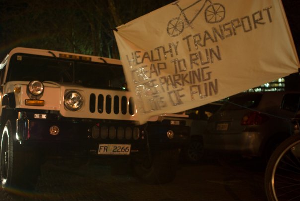 File:JCM hummer and bike.jpg