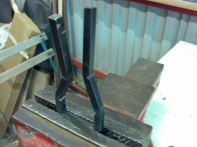 File:Making the sideplates-14.jpg