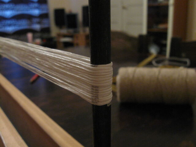 File:Making endless loop strings-1024x768-02.jpg