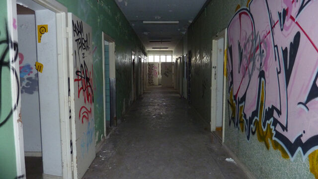 File:Asylum1.jpg