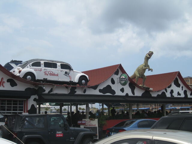 File:Aruban Market.jpg