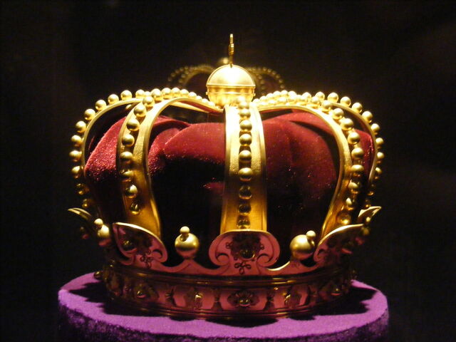 File:Crown.jpg