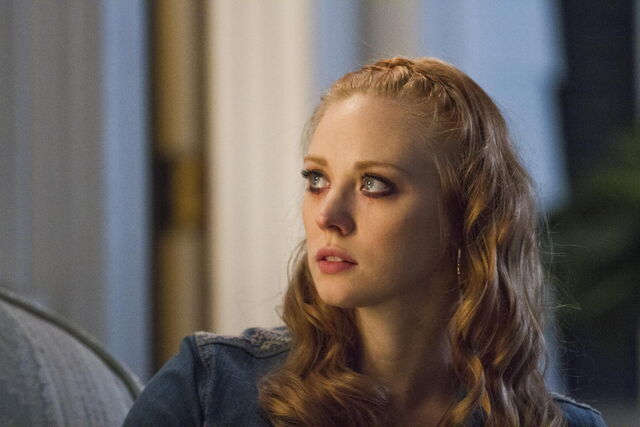 File:True-blood-season-7-deborah-ann-woll.jpg