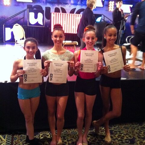 File:Nuvo - Kamryn - McKaylee - ChloeSmith - Kaeli - 2014-02-19.jpg