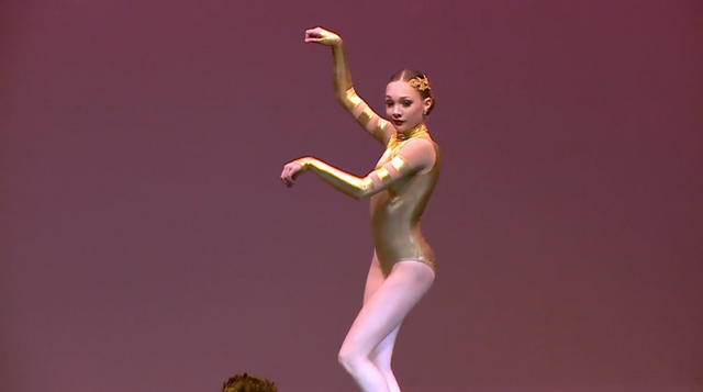 File:604 Bond Girl (1).png