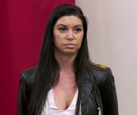 File:Kira Hollywood Round 2.jpg
