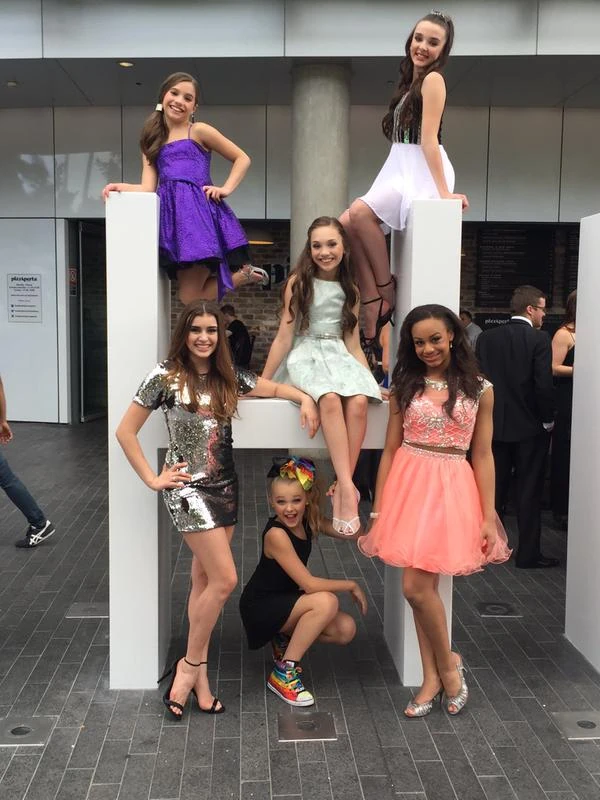 Image Australia Tour via Twitter.jpg Dance Moms Wiki FANDOM