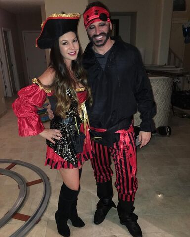 File:708 Kira and David.jpg