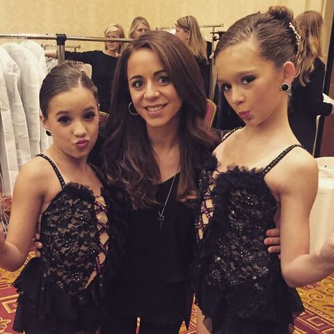 File:Mackenzie - Jennie - Brooke K - Duets - Showcase 2015.jpg