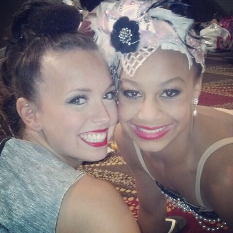 File:Payton and Nia summer2014.jpg