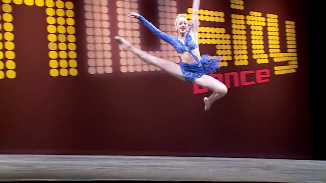 File:431 Chloe Soaring 2.png