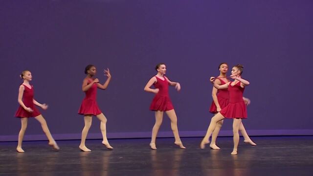 File:711 The Red Bow.jpg
