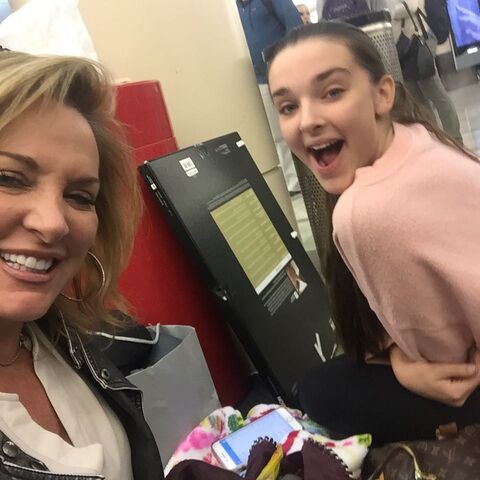 File:711 Kendall and Jill.jpg