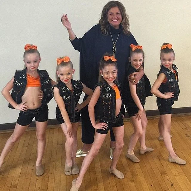 Elliana Walmsley/Gallery/Group | Dance Moms Wiki | FANDOM powered by Wikia