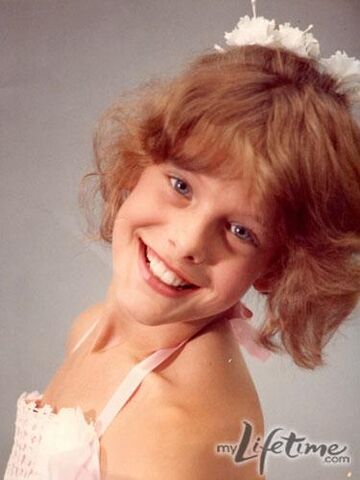 File:Kelly Hyland Dance Moms3.jpg