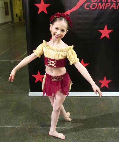 File:713 Elliana solo costume.jpg