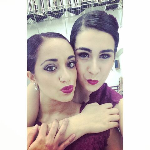 File:Katherine and Olivia 2015-01-26.jpg
